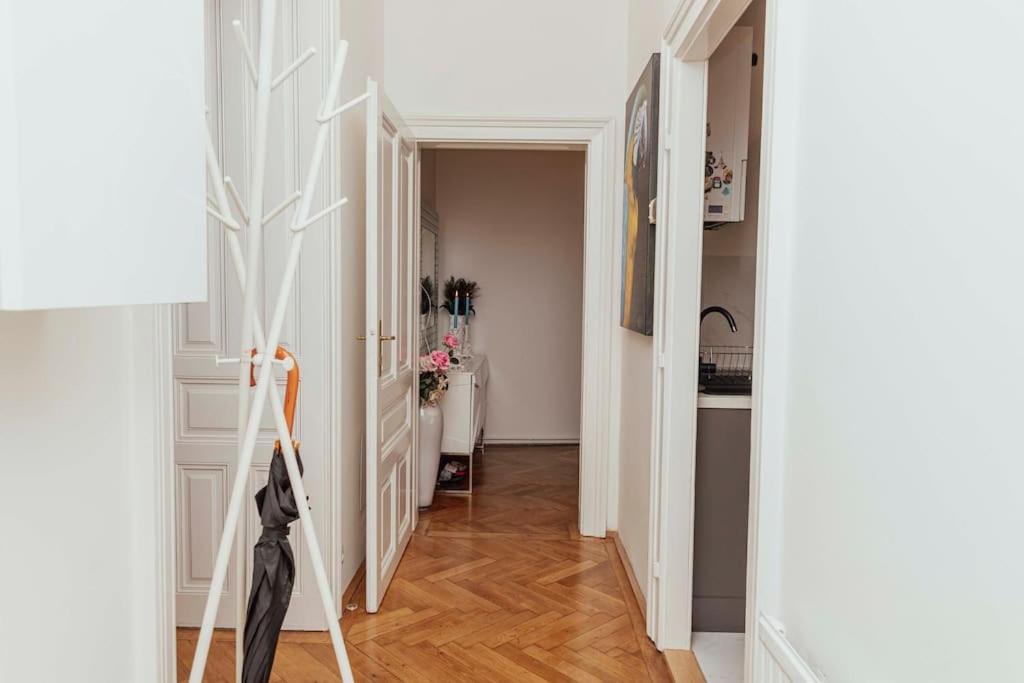 Modern Stylish Comfortable 2 Bedroom Apartment Wien Exterior foto
