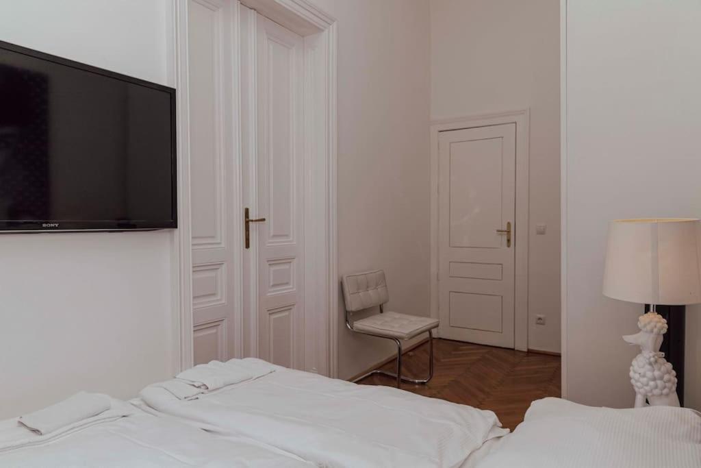 Modern Stylish Comfortable 2 Bedroom Apartment Wien Exterior foto