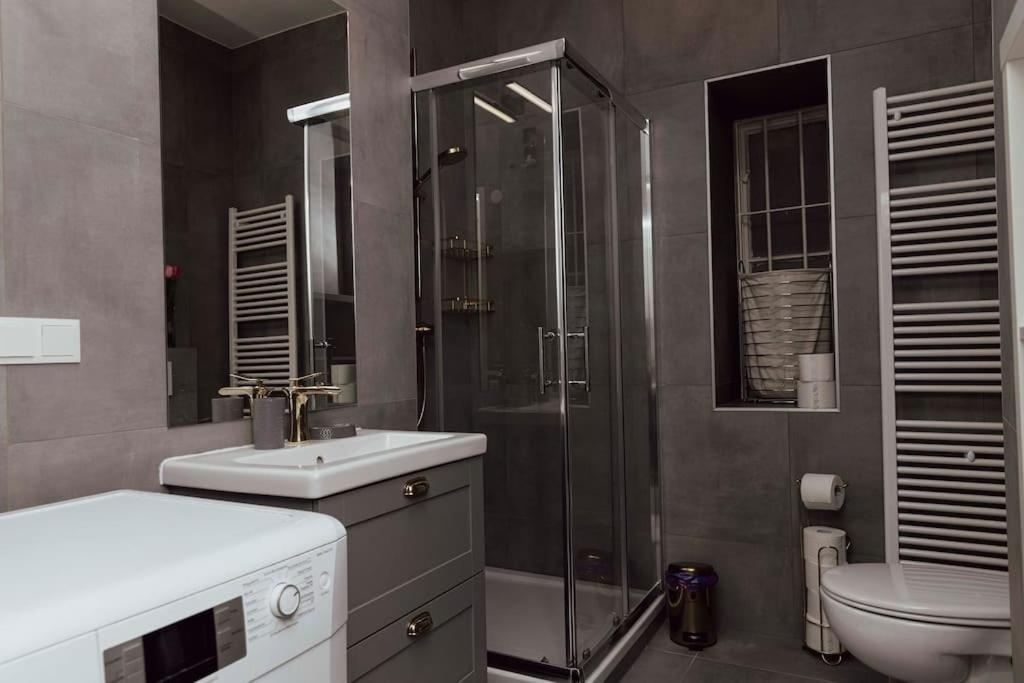 Modern Stylish Comfortable 2 Bedroom Apartment Wien Exterior foto