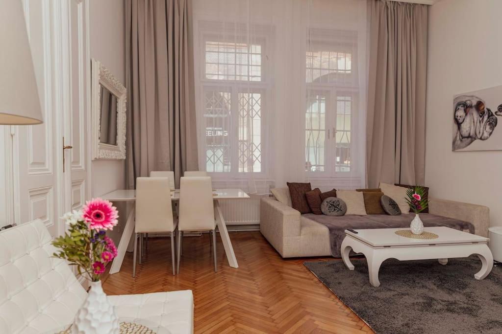 Modern Stylish Comfortable 2 Bedroom Apartment Wien Exterior foto