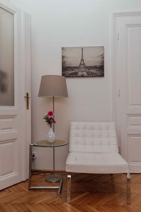 Modern Stylish Comfortable 2 Bedroom Apartment Wien Exterior foto